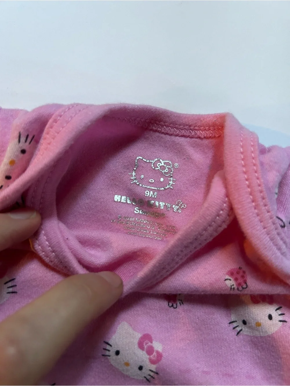 Hello Kitty Sanrio Baby Girl 9M Onesie Bundle 3pc EUC Bodysuits